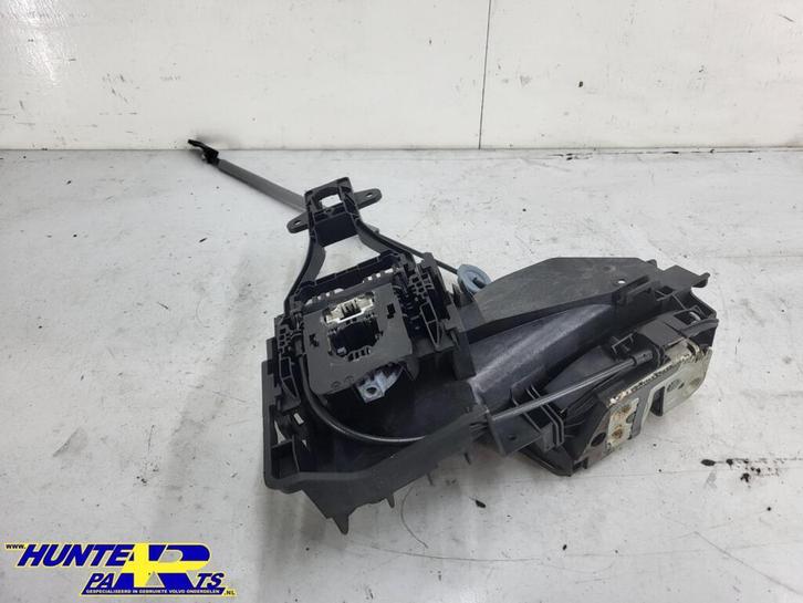 Slotmechanisme deur RV Volvo V60 I ('10-'18) 30784315, Auto-onderdelen, Klein materiaal, Volvo, Gebruikt, Ophalen of Verzenden