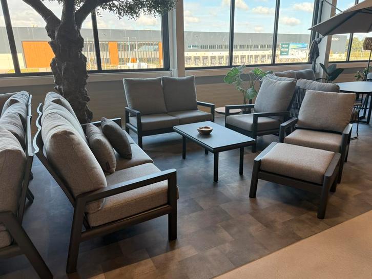 Sevilla loungeset grijs Tierra Outdoor, Tuin en Terras, Tuinmeubel-accessoires, Nieuw, Ophalen of Verzenden