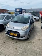 Citroën C1 1.0 5-DRS 2009 Grijs, Auto's, Citroën, Voorwielaandrijving, 4 stoelen, C1, 68 pk