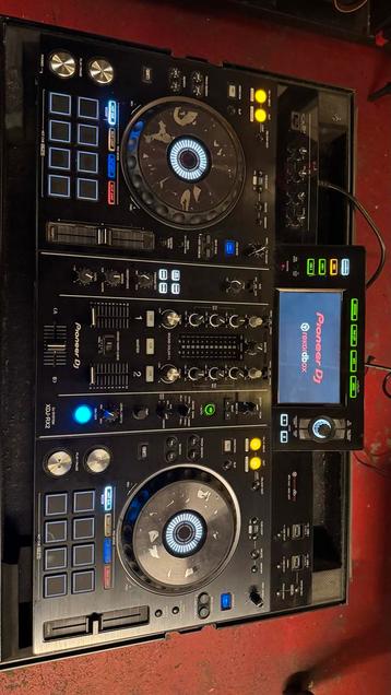 Pioneer XDJ-RX2 DJ-set + Flightcase - Gebruikt beschikbaar voor biedingen