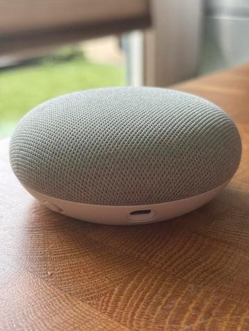 Google Home Mini - Grijs (1e generatie) beschikbaar voor biedingen