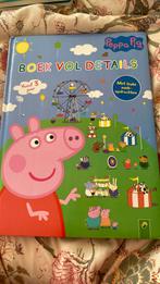 Peppa Pig, boek vol details, Ophalen of Verzenden, Zo goed als nieuw