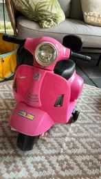 Ecotoys vespa peuter scooter elektrisch, Ophalen, Zo goed als nieuw