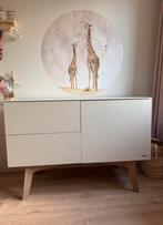 Kidsmill Sixties Commode Wit Mat / Naturel, Kinderen en Baby's, Kinderkamer | Commodes en Kasten, Ophalen, 50 tot 70 cm, 100 cm of meer