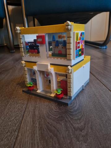 Lego 40574 LEGO brand store beschikbaar voor biedingen