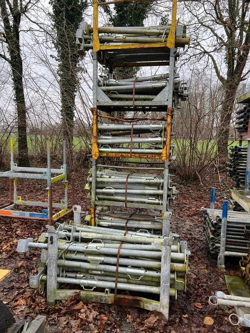 Bouwstempels vanaf lengte 100 cm tot 150 cm / voordelig!, Doe-het-zelf en Verbouw, Steigers, Gebruikt, Overige typen, Minder dan 2 meter