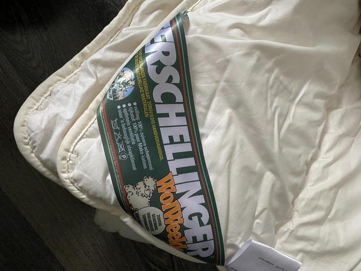 Extra lang zuiver scheerwollen Terschellinger dekbed 240x220, Huis en Inrichting, Slaapkamer | Beddengoed, Zo goed als nieuw, Deken of Dekbed