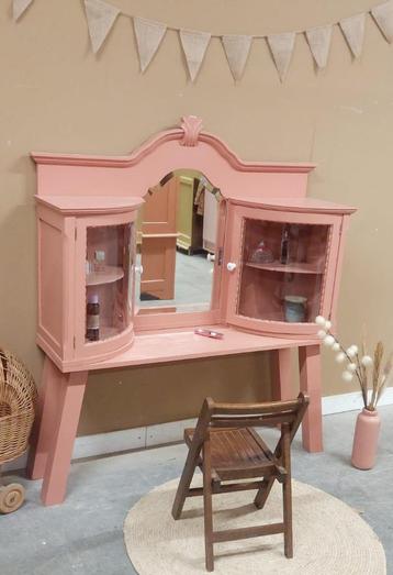 Vintage sierlijke meidenkaptafel meidenkamer roze make up beschikbaar voor biedingen