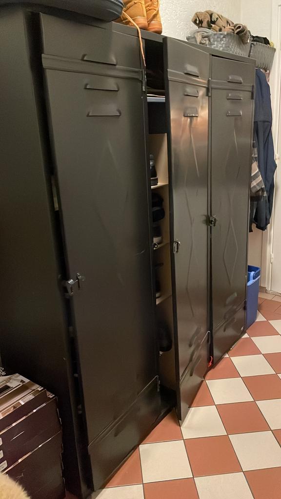 Vintage Metalen Locker Kast, Huis en Inrichting, Kasten | Lockerkasten, Gebruikt, Ophalen