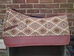 Gezocht 8 pocket western pads, Dieren en Toebehoren, Paarden en Pony's | Dekens en Dekjes, Ophalen of Verzenden