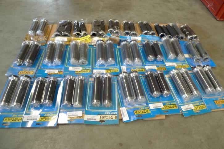 Partij handvatten div. loc.ost, Motoren, Onderdelen | Merk-onafhankelijk, Nieuw, Ophalen