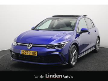Volkswagen Golf 1.5 eTSI R-Line Business | Panoramadak | Cam beschikbaar voor biedingen