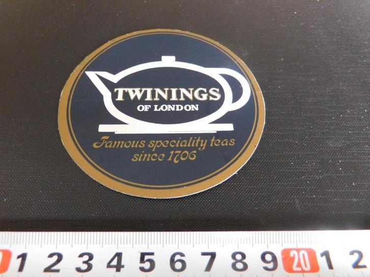 stickers TWININGS of London Famous speciality teas since, Verzamelen, Stickers, Zo goed als nieuw, Ophalen