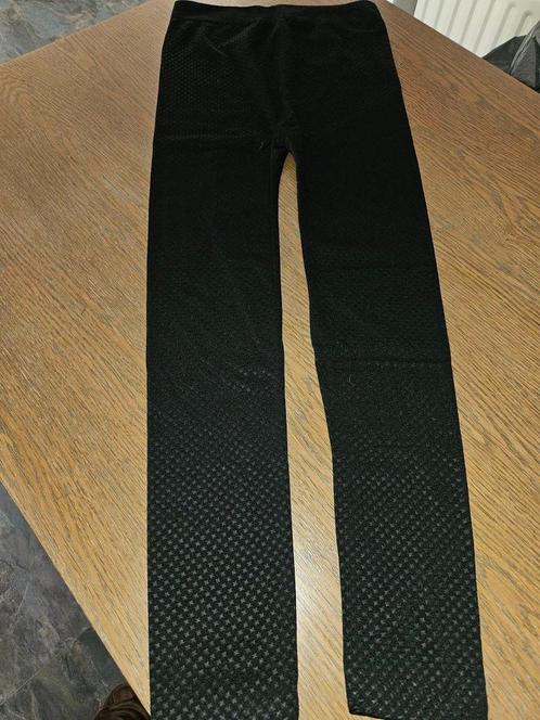 mooie legging maat XL   (z11), Kleding | Dames, Leggings, Maillots en Panty's, Zo goed als nieuw, Legging, Maat 48/52 (XL), Zwart