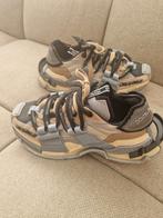 Dolce & Gabbana space sneakers unisex maat 39 zgan, Dolce & Gabbana, Overige kleuren, Ophalen of Verzenden, Sneakers of Gympen