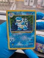 Blastoise 2 / 102 Base Set Holo 1999 Wotc, Hobby en Vrije tijd, Verzamelkaartspellen | Pokémon, Verzenden, Zo goed als nieuw, Losse kaart
