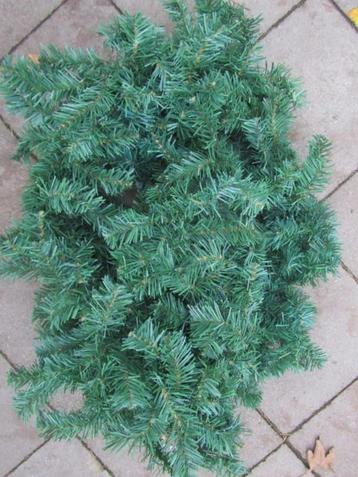 KOOPJE - KERST GUIRLANDE 270 CM. beschikbaar voor biedingen