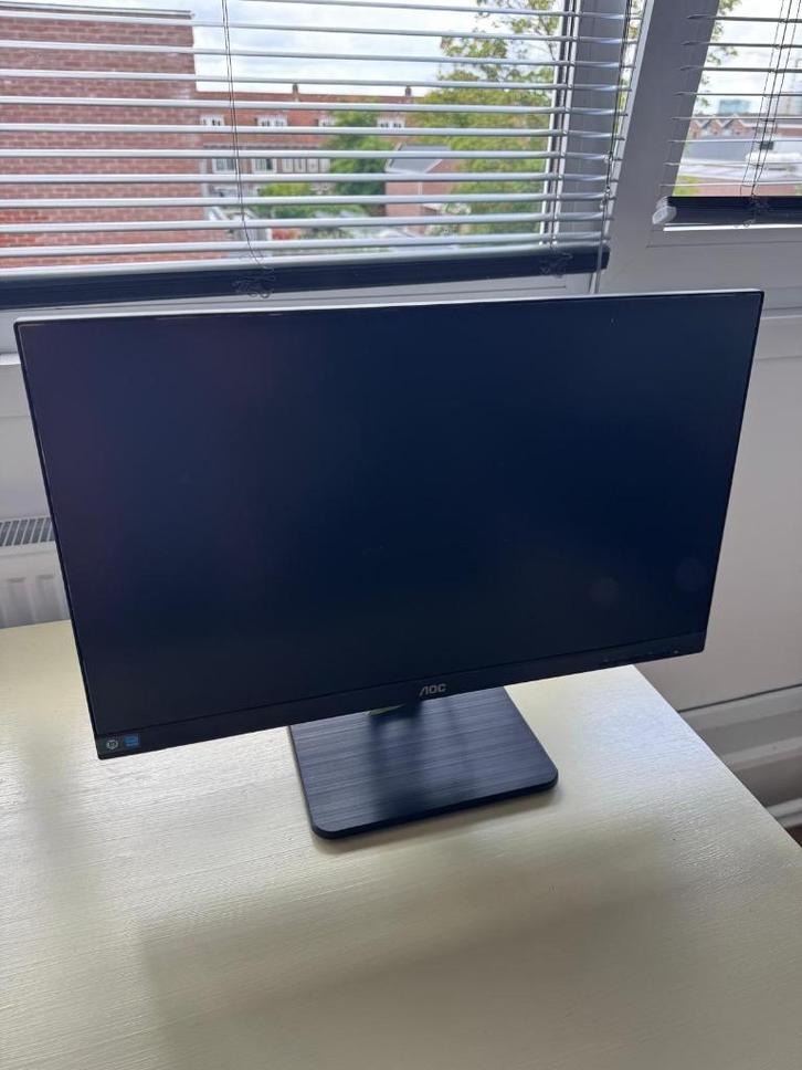 AOC Q24P2Q monitor, Draaibaar, Quad HD (1440p) 23.8 Inches, Computers en Software, Monitoren, Zo goed als nieuw, 61 t/m 100 Hz