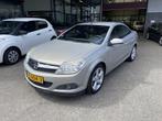 Opel Astra TwinTop 1.8 Temptation, Cabriolet, 4 stoelen, 1796 cc, 750 kg