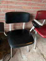 Twee Friso Kramer Revolt stoelen voor Arend, Gebruikt, Twee, Zwart, Ophalen of Verzenden