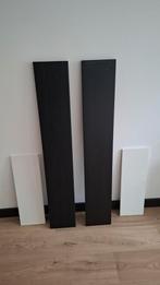 Twee wandplanken bruin/zwart 120x20 Ikea Bergshult, Huis en Inrichting, Kasten | Overige, Ophalen, Gebruikt