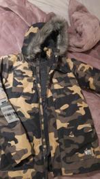 Camouflage jas halflang met bontkraag 170 176, Kinderen en Baby's, Jongen, Ophalen of Verzenden, Jas, Zo goed als nieuw