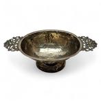 Fries zilveren brandewijnkom met Bijbels decor 1804, Antiek en Kunst, Antiek | Goud en Zilver, Ophalen of Verzenden, Zilver