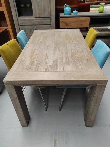 Eettafel tafel Avola Henders & Hazel elmhout  beschikbaar voor biedingen