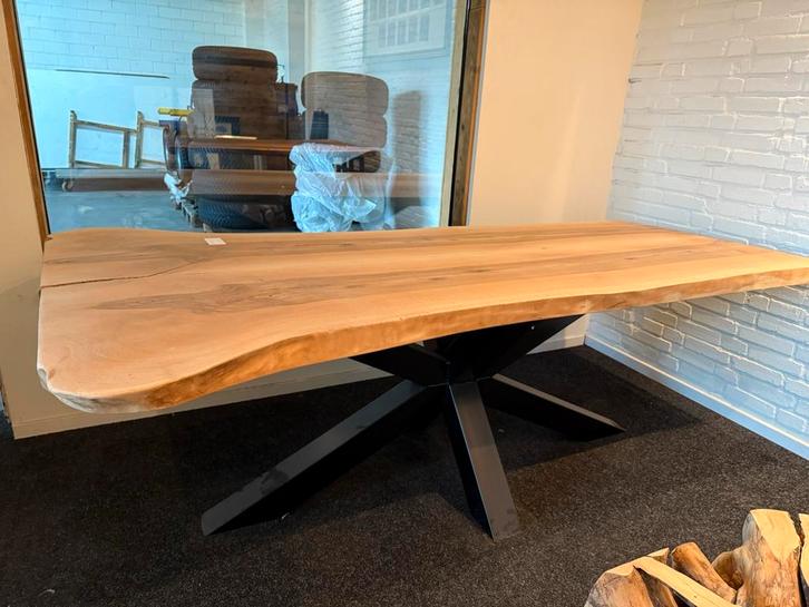 Walnoot Boomstam Tafel - Uniek Design, Antiek en Kunst, Antiek | Meubels | Tafels, Ophalen