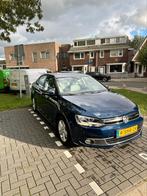 Volkswagen Jetta 1.4 TSI Hybrid 170pk 7-DSG 2013 Blauw, Auto's, Stof, 74 €/maand, Zwart, 4 cilinders