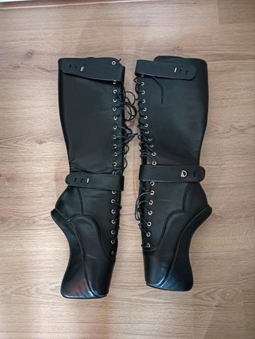 Ballet boots 38 beschikbaar voor biedingen