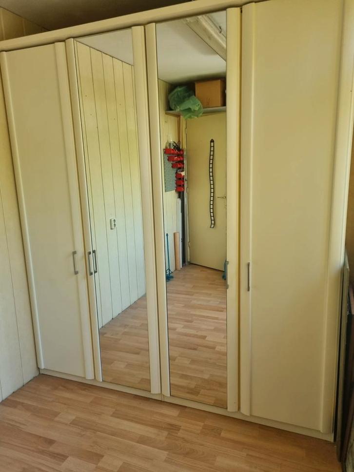 Grote luxe  kledingkast met spiegeldeuren, Huis en Inrichting, Kasten | Kledingkasten, Gebruikt, 200 cm of meer, 150 tot 200 cm