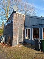 Houten Schottenkeet/ noodwoning, Ophalen, 250 tot 500 cm, Schuur, 2 ramen