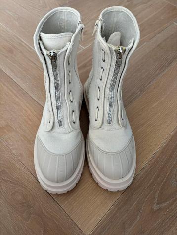 Leuke canvas boots als nieuw! beschikbaar voor biedingen