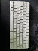 Apple Magic Keyboard, Computers en Software, Toetsenborden, Ophalen of Verzenden, Zo goed als nieuw, Draadloos, Qwerty