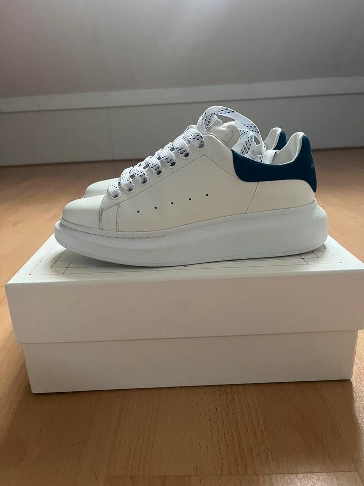 Alexander mcqueen schoenen, Kleding | Dames, Schoenen, Zo goed als nieuw, Sneakers of Gympen, Wit, Ophalen of Verzenden