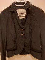sensa donna Scarva ZWART kort jasje maat 40, Kleding | Dames, Jasjes, Kostuums en Pakken, Ophalen of Verzenden, Nieuw, Maat 38/40 (M)