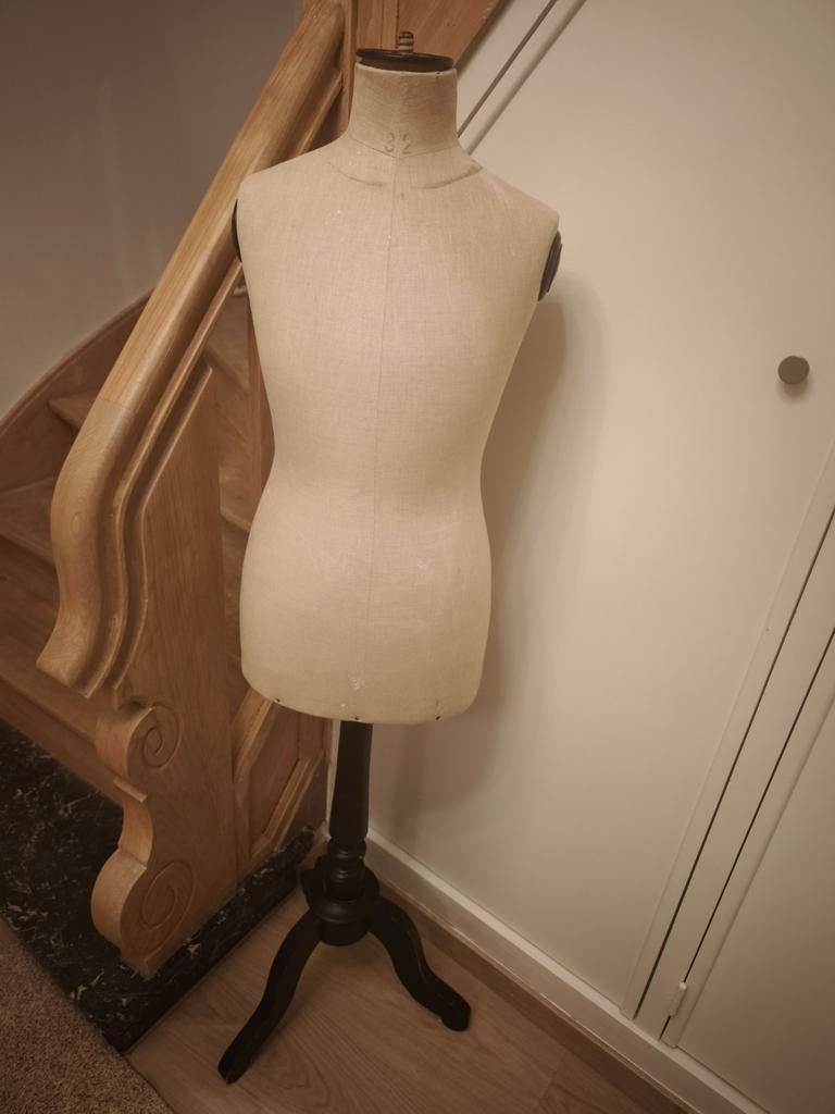 Oude Kinderbuste paspop, Ophalen of Verzenden