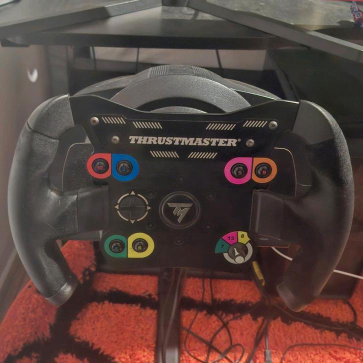 Thrustmaster set Klaar om mee te racen., Spelcomputers en Games, Spelcomputers | Overige, Gebruikt, Ophalen