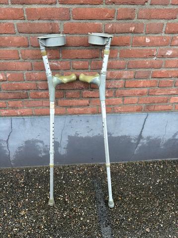 Diverse loopkrukken Grijs beschikbaar voor biedingen