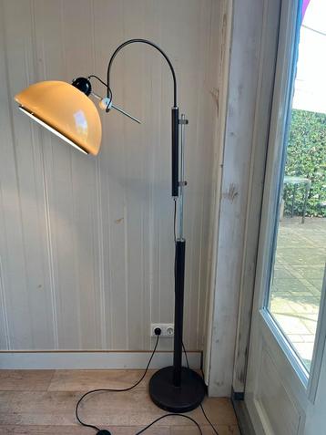 Dijkstra Mushroom Vloerlamp beschikbaar voor biedingen