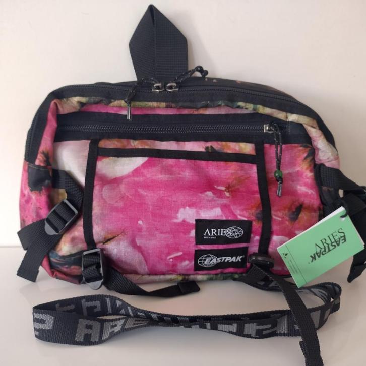Eastpak x Aries  - Bum bag - Nieuw, Sieraden, Tassen en Uiterlijk, Tassen | Rugtassen, Nieuw, Eastpak, 25 tot 40 cm, Minder dan 30 cm
