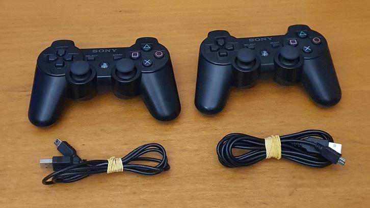 PS3 | Sony Playstation 3 Controller Dualshock 3 + USB KABEL, Spelcomputers en Games, Games | Sony PlayStation 3, Gebruikt, Overige genres