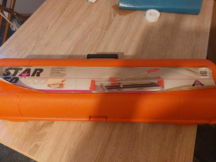 Tegelsnijmachine Rubi Star 50 - Perfect voor precisie!, Doe-het-zelf en Verbouw, Gereedschap | Handgereedschap, Gebruikt, Ophalen of Verzenden