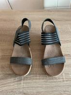 Leuke grijze wedges van Skechers memory foam! Izgst 39, Uitgeest, Tweedekansshop, Zo goed als nieuw, Grijs