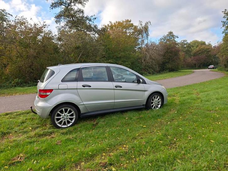 Mercedes-Benz Mercedes 2006 Grijs, Auto's, Mercedes-Benz, Particulier, B-Klasse, Benzine, Stationwagon, Handgeschakeld, Geïmporteerd