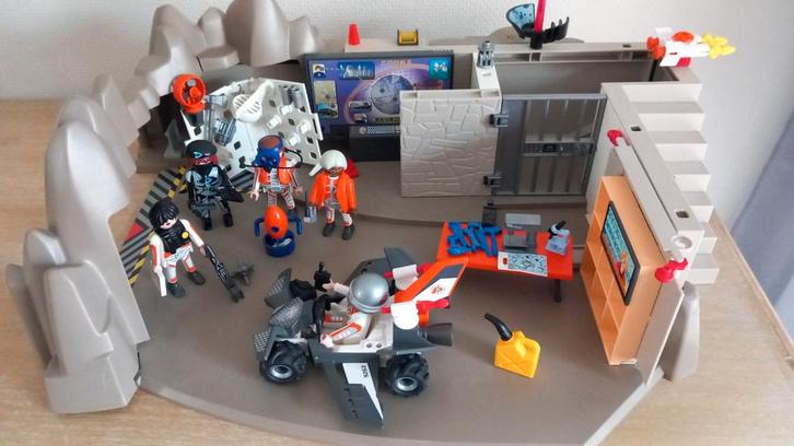 Playmobil commandocentrum setnr 4875 niet compleet, Kinderen en Baby's, Speelgoed | Bouwstenen, Gebruikt, Ophalen of Verzenden