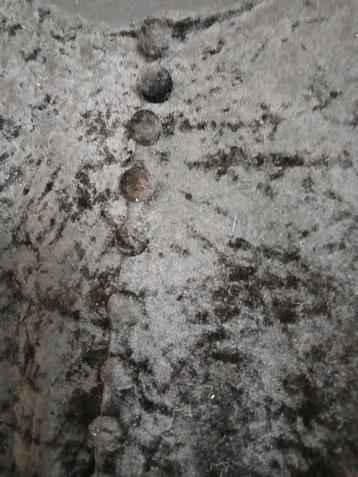 Prachtig  veloerse  jurkje als nieuw  beschikbaar voor biedingen