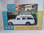 MERCEDES AMBULANCE K-26 MATCHBOX ONBESPEELD DE DOOS IS VAN M, Ophalen of Verzenden, Zo goed als nieuw, Auto