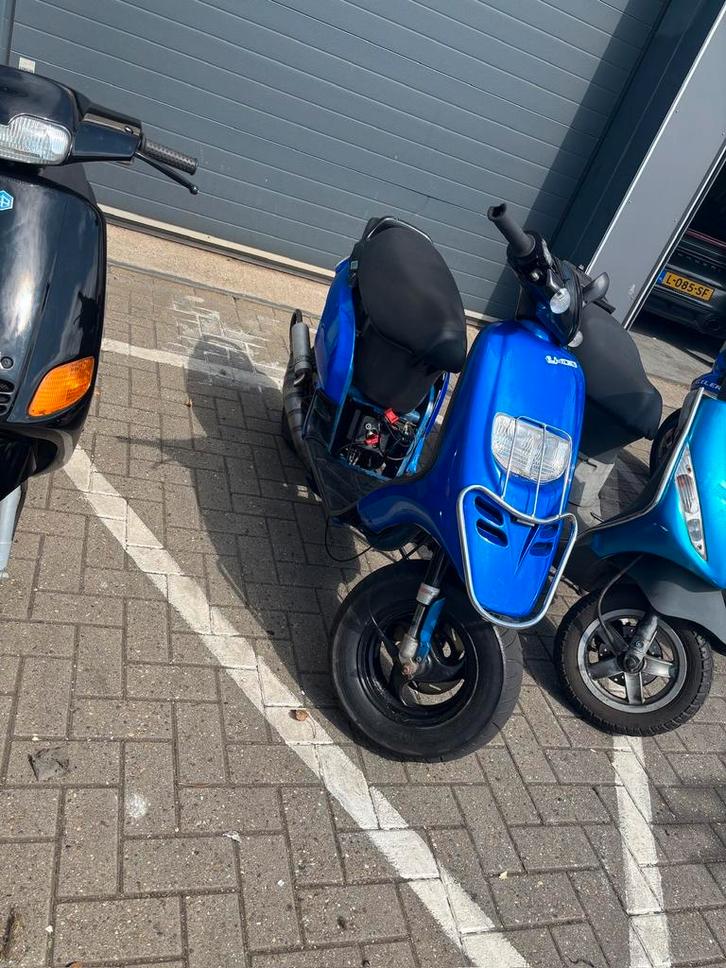 Typhoon 70cc mk2, Fietsen en Brommers, Scooters | Piaggio, Zo goed als nieuw, Overige modellen, Tweetakt, Ophalen